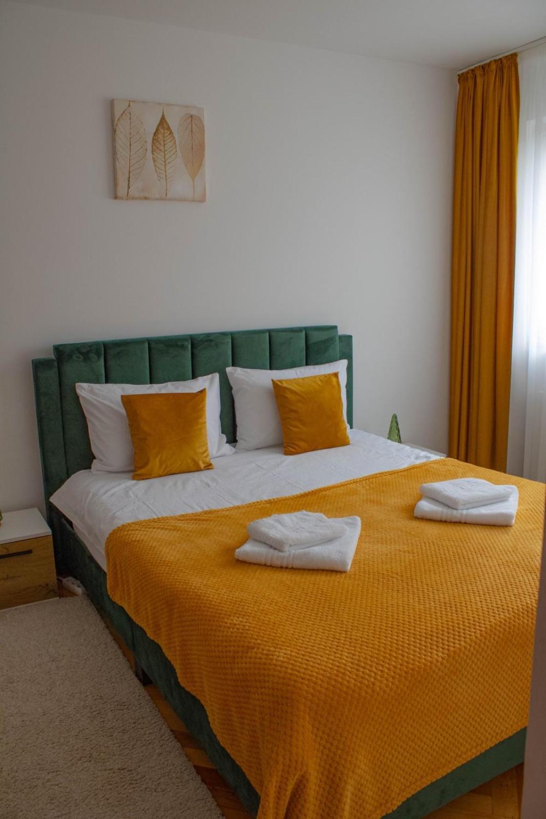 בראשוב Apartament Aleea Minerva מראה חיצוני תמונה